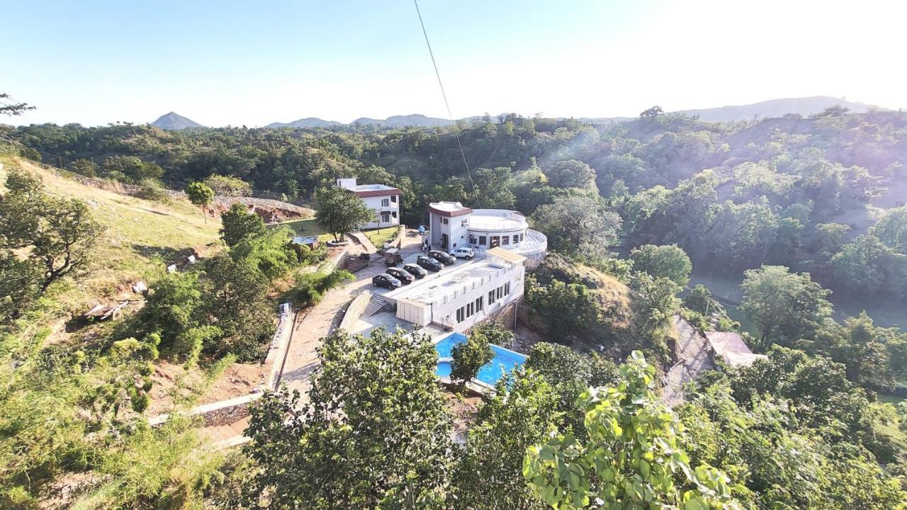 The Sky Imperial Pavoreal Jungle Resort Kumbhalgarh Eksteriør billede