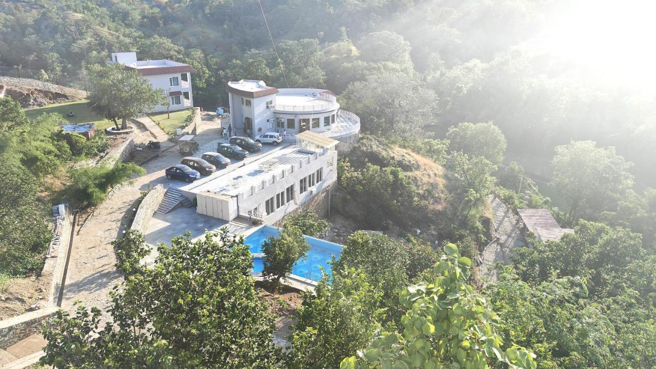 The Sky Imperial Pavoreal Jungle Resort Kumbhalgarh Eksteriør billede